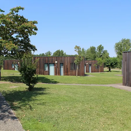 Domaine D'ariane ホリデーパーク Mondonville