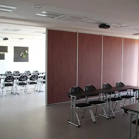 Domaine D'ariane 3* Mondonville